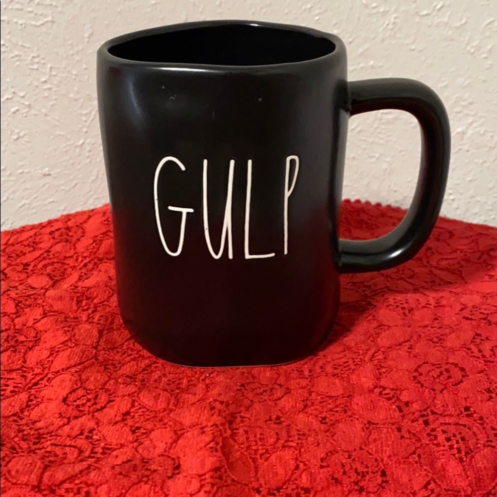 Black Rae Dunn with “Gulp” text